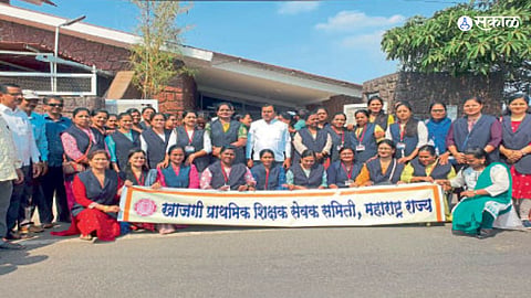 महिला शिक्षिकांची ‘इस्त्रो’ला भेट