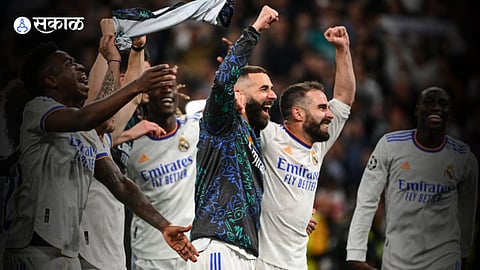 Champions League Football Marathi News