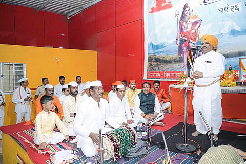 शिव कॉलनीत काल्याच्या कीर्तनाने
अखंड हरिनाम सप्ताहाची सांगता