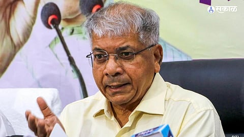 Chances of alliance with Maha Vikas disadvantages Prakash Ambedkar will contest from Akola