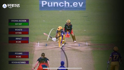 Womens Premier League DRS Controversy rcb vs upw Aakash Chopra Marathi News
