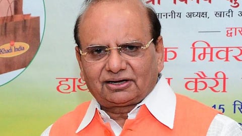 V. K. Saxena