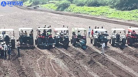 Last year the farmers came together and plowed the Gomai river basin.