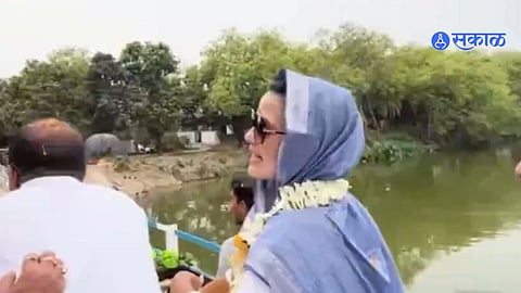 Mahua Moitra Viral Video