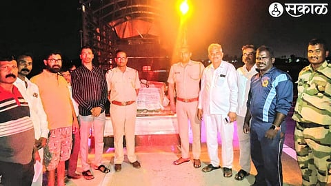 Marijuana worth 32 lakhs seized on Samriddhi