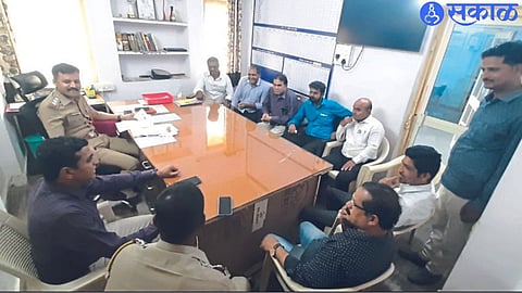 Officials requesting withdrawal of boycott of Lok Sabha polls.