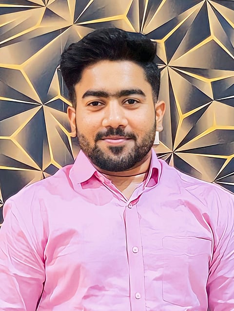 निकोप मतदान करा