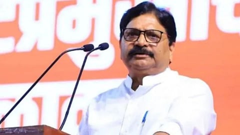 Ravindra Waikar : ज्या मोबाईलवरुन EVM अनलॉक केलं, तोच मोबाईल वायकरांच्या मेव्हण्याला दिला; धक्कादायक प्रकार उघड
