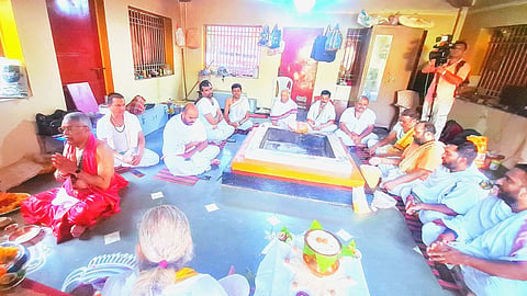Dakshinmukhi Maruti Mandir