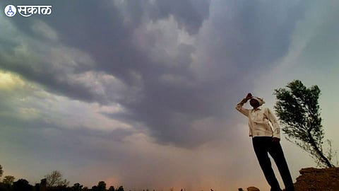 Monsoon Dealey