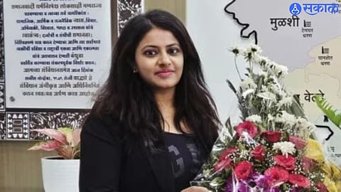 IAS Pooja Khedkar