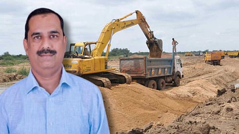 Collector Avinash Pathak
