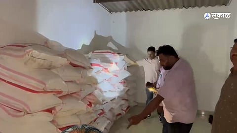 Palghar Breaking: युरियाचा काळाबाजार पुन्हा उघड; कृत्रिम टंचाई भासवत सुरू होती लूट!