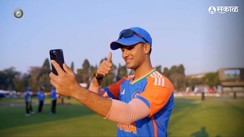 Abhishek Sharma Video Call To Yuvraj Singh