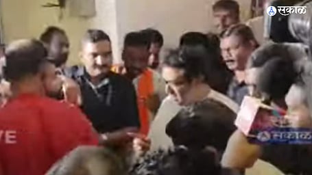 Raj Thackeray: धाराशिवमध्ये राज ठाकरे मुक्कामी असलेल्या हॉटेलमध्ये राडा; कार्यकर्ते आक्रमक, नेमकं काय घडलं?
