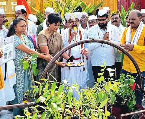 पिंपळे गुरवमध्ये वृक्षदिंडीतून
पर्यावरण, संरक्षणविषयी जागरूकता