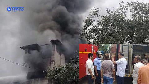 Ulhasnagar: उल्हासनगरात भीषण आग, उसळलेल्या आगडोंबित बिस्कीट कंपनी जळून खाक!