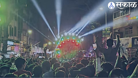 protect eyes from hazardous laser light in ganpati visarjan procession what expert says