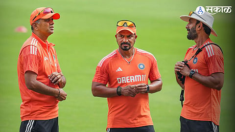 Rahul Dravid, T Dilip and Vikram Rathour