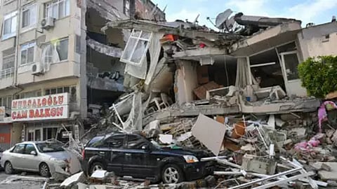 Nepal Earthquake : तिबेटमध्ये ५० जणांचा मृत्यू, घरे जमीनदोस्त; बचावकार्य सुरू