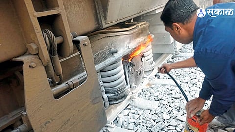 Karad station Fire in box near passenger train engine Incident