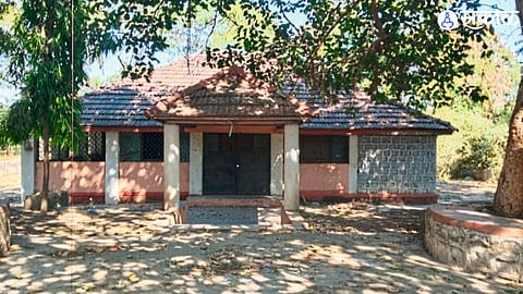The Mahijalgav rest house stands abandoned, with public works department failing to maintain it properly.