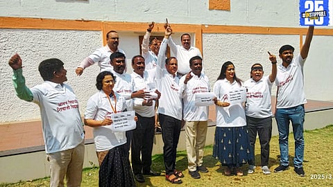 Shivaji University Senate session with the "Our University" slogan raised in opposition to the name expansion proposal.