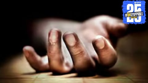 Azadpur: Youth contractor dies after falling into well during cement ring installation work