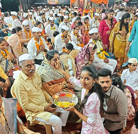 रिहेमध्ये माता-पिता पूजन