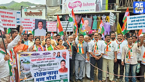 Farmers in Javali warn of protest in Medha, demanding wet drought relief after severe crop losses.