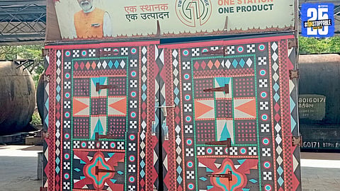 Dilapidated 'One Station-One Product' Stalls