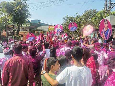 पाचगणी : महाबळेश्वरच्या तळदेवला शिंदेंची ''गती'', तर भिलारमध्ये राष्ट्रवादीची ''शक्ती'' कायम! ; तालुक्यात ''फिफ्टी-फिफ्टी''चा फॉर्म्युला; भाजप निष्प्रभ