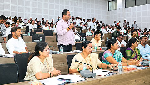 अलिबाग : रायगड जिल्हा परिषदेच्या पहिलीच सभा गाजली..