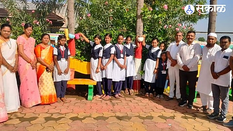Compassion in Summer: School Students in Amalner Vasti Hang Water Pots for Birds