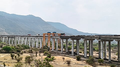 खंडाळा - गडकरी साहेब - इकडे ही लक्ष द्या : तालुक्यातील प्रश्न उद्भवणारे पण ते सोडवले जात नाहीत