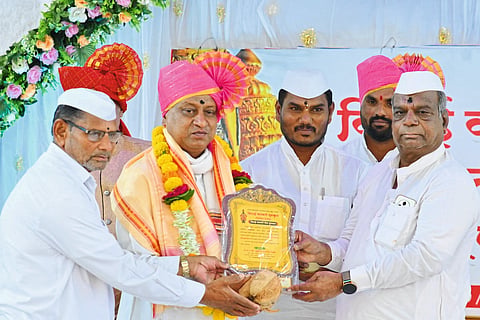 अंकुश रणखांबे यांना ‘पंढरी वारकरी भूषण’