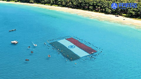 Record-Breaking Underwater National Flag Event Held in Tarkarli Waters