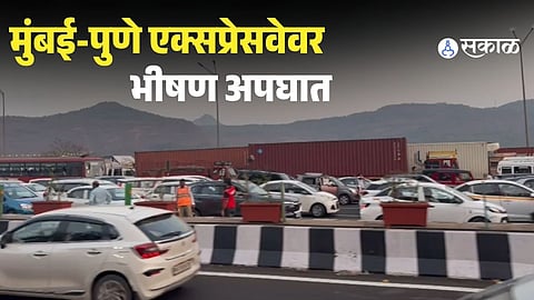 Mumbai-Pune Expressway Accident: Three Trucks Overturn, Massive Traffic Jam Near Missing Link Road