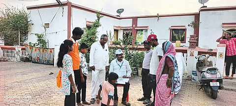 वाल्हे परिसरात जनगणनेला सुरुवात