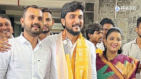 Unique Political Devotion on Display in Shirdi as Six-Year Vow Comes to End