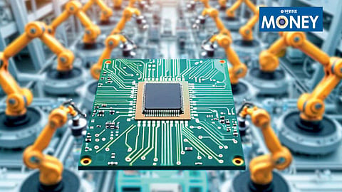 The Semiconductor Race: India’s Strategic Entry into Global Chip Manufacturing