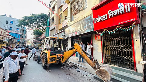Anti-Encroachment Drive: Shirur Municipal Council Continues Crackdown for Second Day