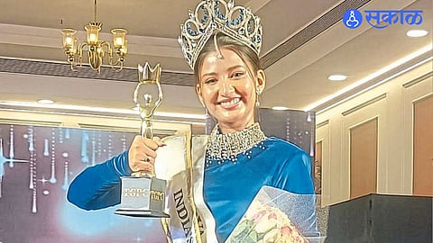 Arya Avdhut Shines Nationally, Wins Prestigious Beauty Title for Nagpur