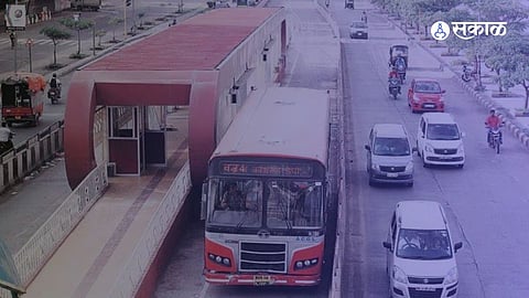 Private Vehicles Over Public Transit