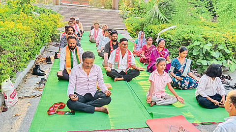 नस्तनपूर येथे भाजपा चे योगदिन