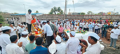 कामठवाडीतील मंदिराचा कलशारोहण सोहळा उत्साहात