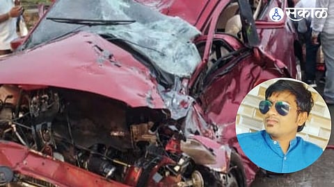 One killed and seven injured in a three-vehicle collision on Pune-Nashik highway near Narayangaon