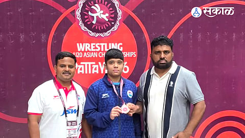 Anjali Vetal from Karad wins bronze medal at U-15 Asian Wrestling Championship in Thailand