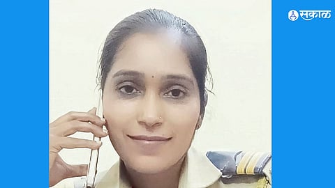 Tripti Veer bravery saves life on Krishna river bridge