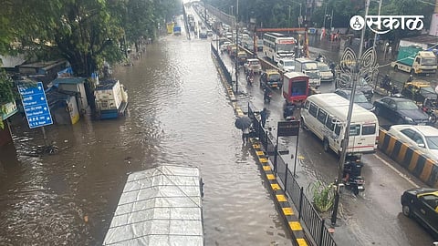 Mumbai Heavy Rain waterlogging